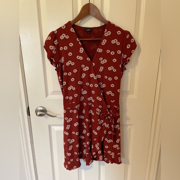LOFT, Romper Skort, Size 2, Rust. - Picture 3 of 4
